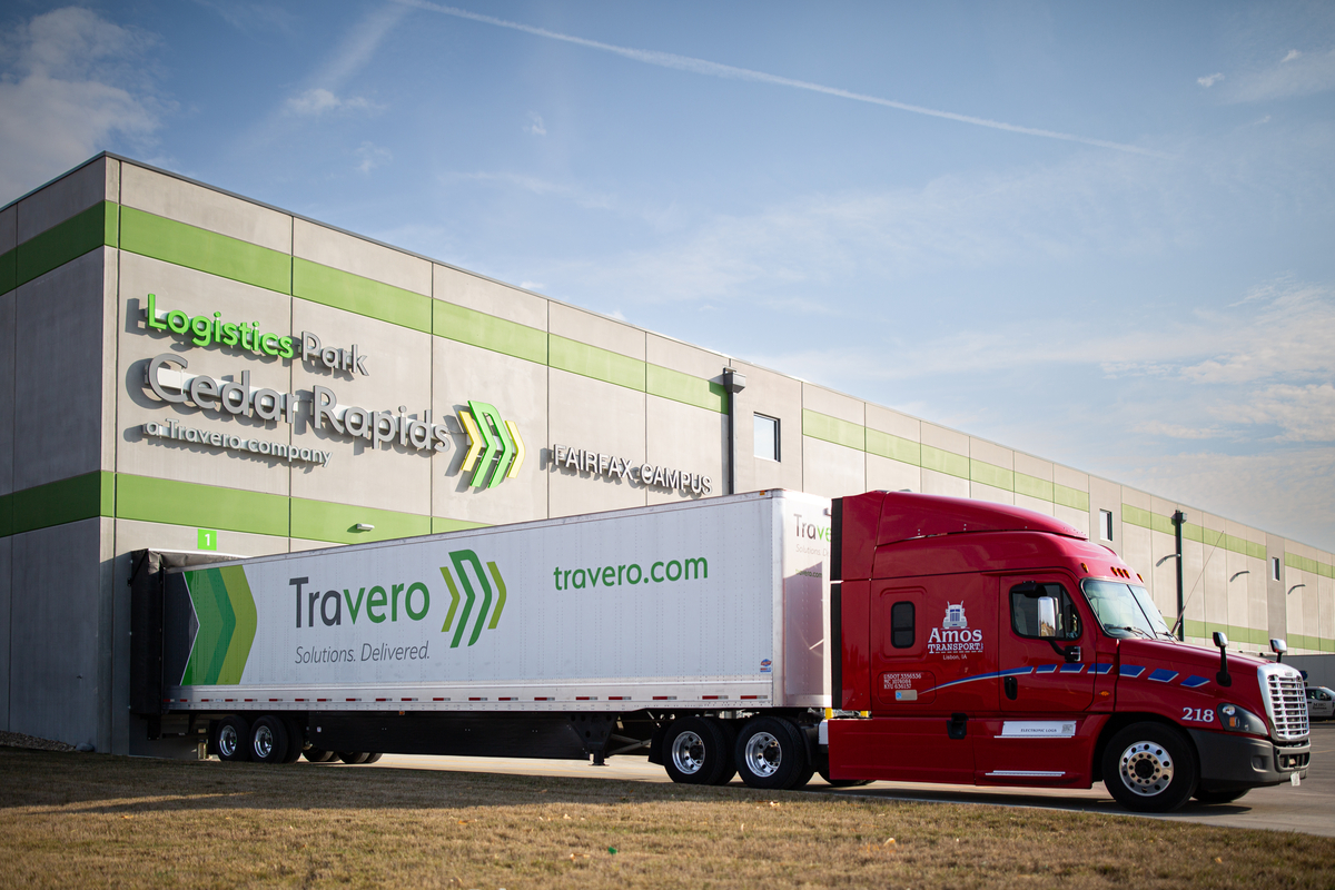 Travero semi11-1200x800-5b2df79